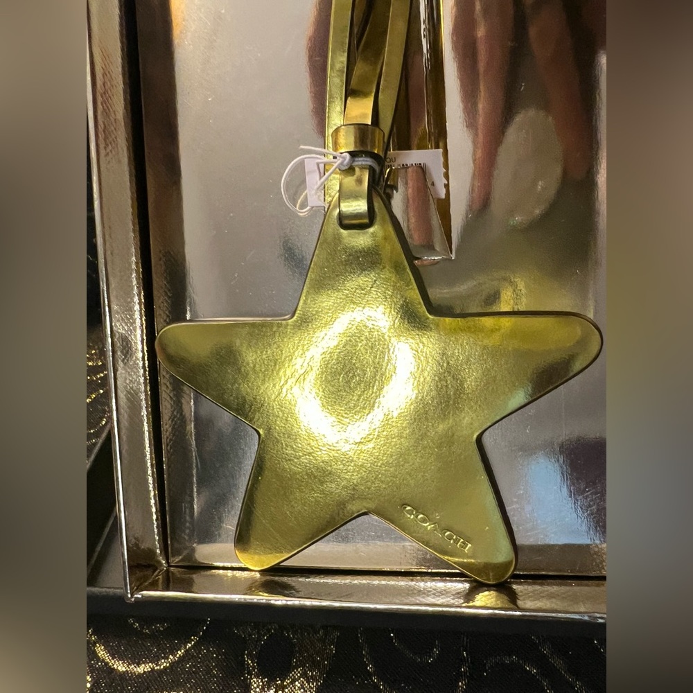 Coach Gold Metallic Lemon Star Ornament Bag Charm - Picture 2 of 16